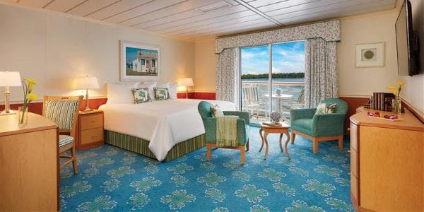 American Cruise Lines American Constitution Owner's Suite.jpg